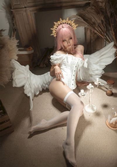 野外美女啪啪_BD英语在线视频观看
