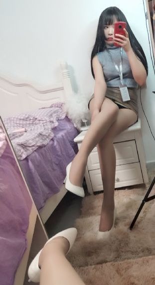 被门卫大爷cao到爽_HD免费在线播放