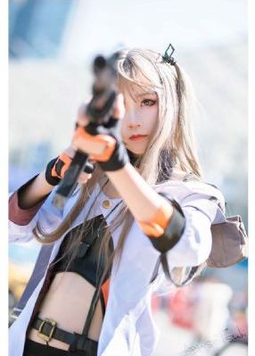 《老师请抱我》_BD英语视频大全
